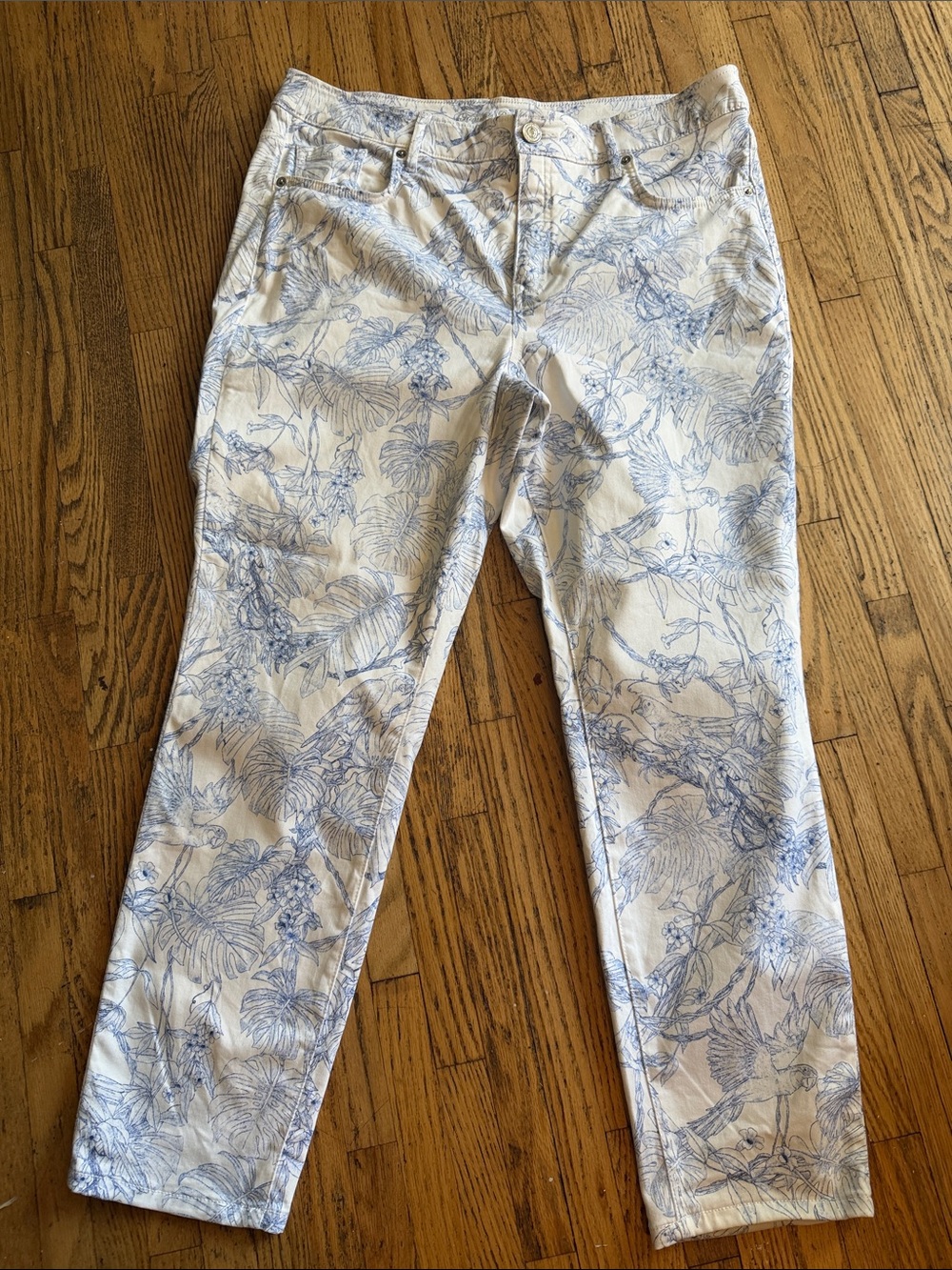 Tommy Bahama Blue Botanical Print Crop Pants
